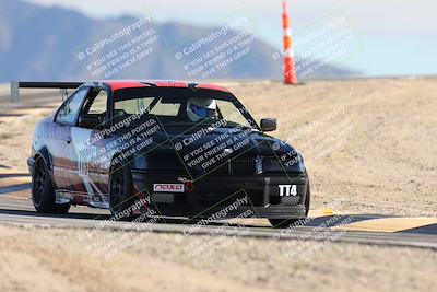 media/Jan-04-2026-SCCA SD (Sun) [[defc442887]]/1-Advanced Group/Session 2 (Turn 12)/